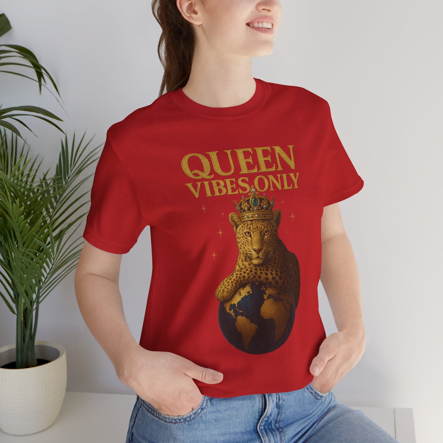 Queen Vibes Only T-Shirt | Unisex Graphic Tee, Empowerment Shirt, Casual Wear, Trendy Everyday Style