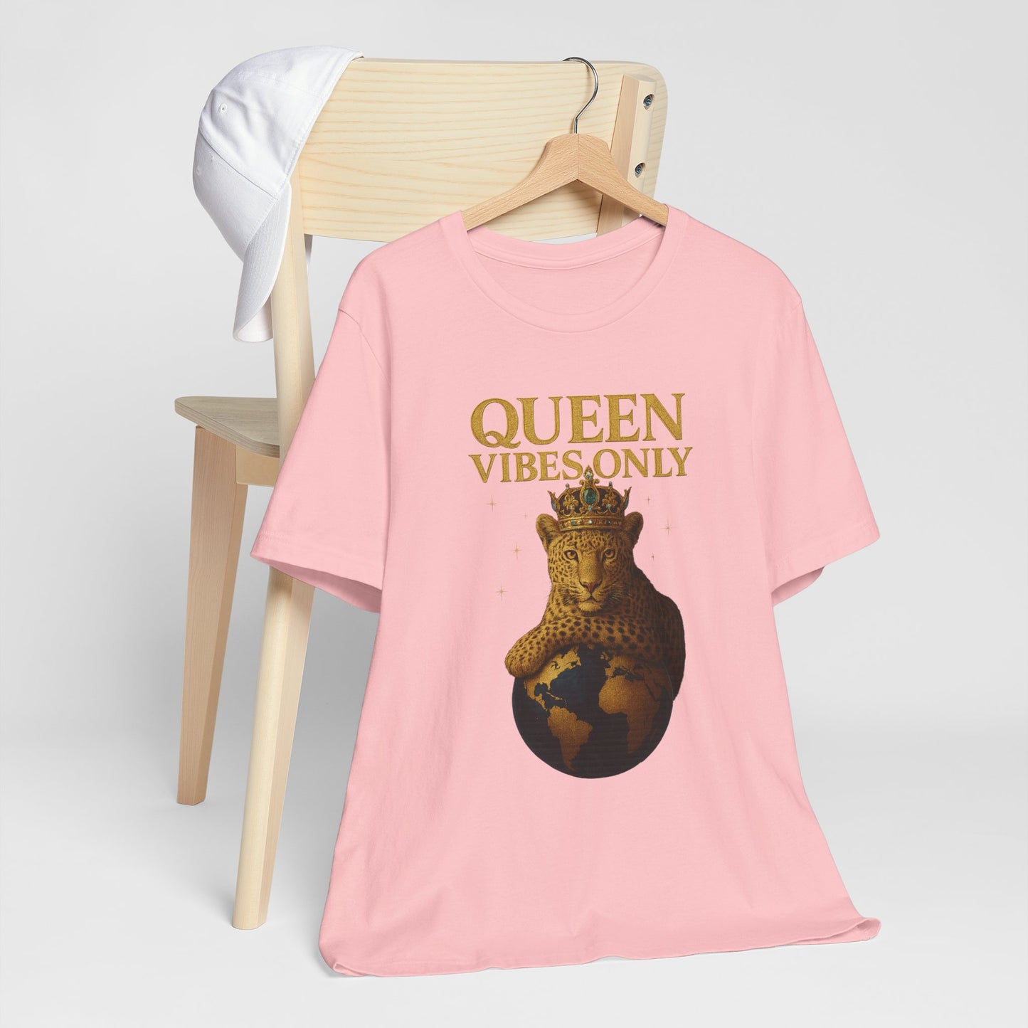 Queen Vibes Only T-Shirt | Unisex Graphic Tee, Empowerment Shirt, Casual Wear, Trendy Everyday Style