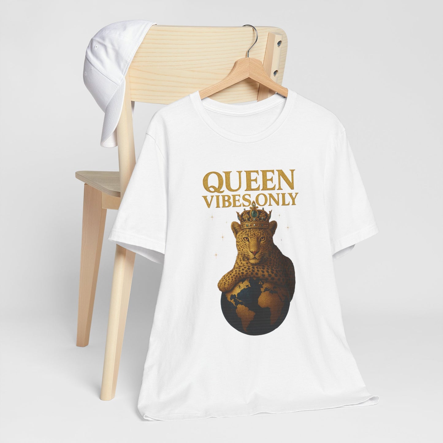 Queen Vibes Only T-Shirt | Unisex Graphic Tee, Empowerment Shirt, Casual Wear, Trendy Everyday Style